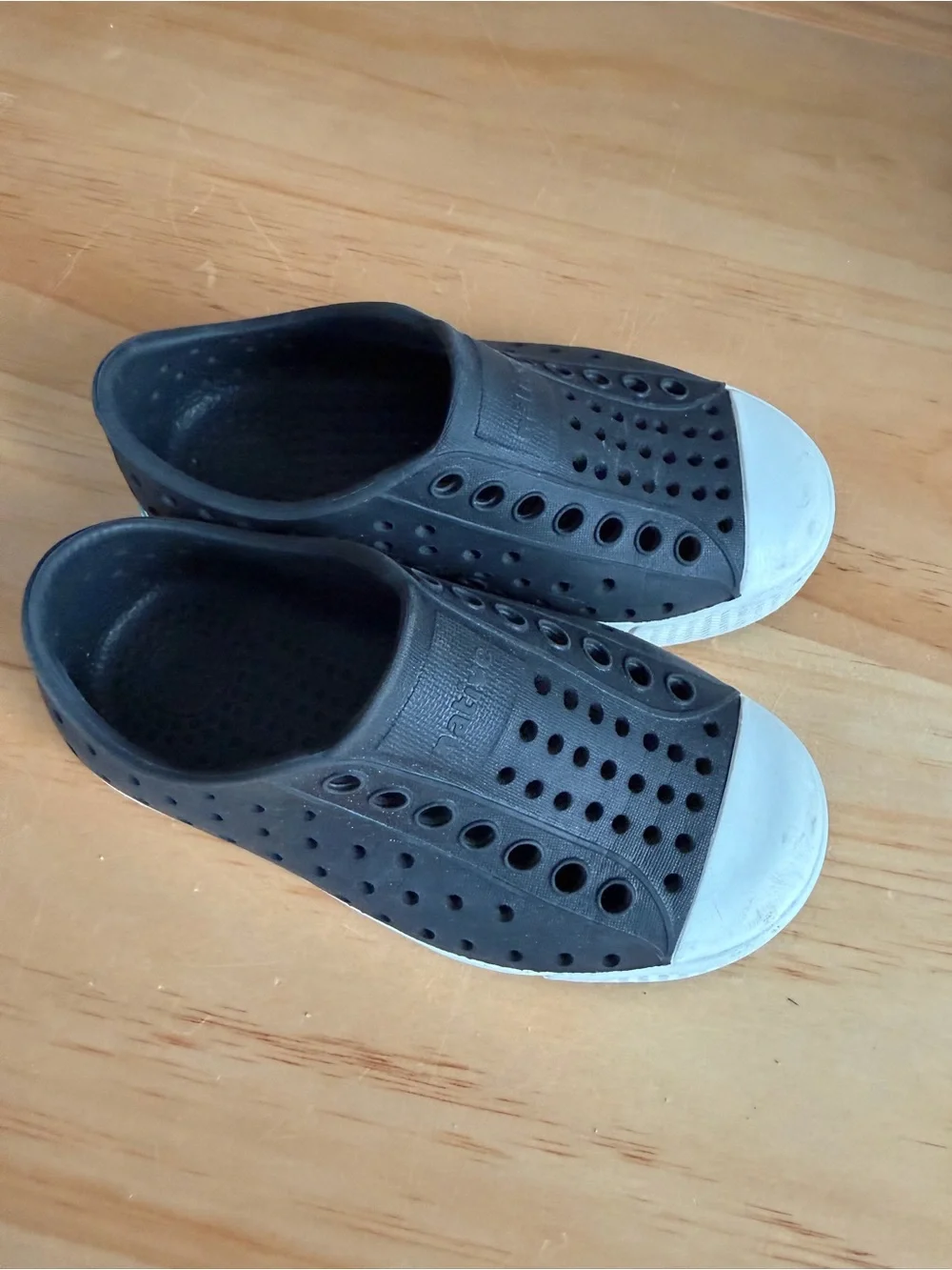 Native Shoes Jefferson toddler Slip-On Black size 8